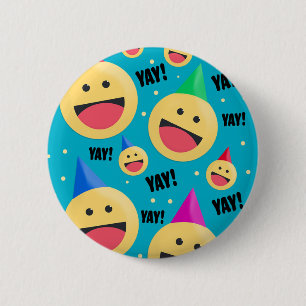 Badge Rond 5 Cm Heureux YAY Emojis dans les Casquettes du parti 