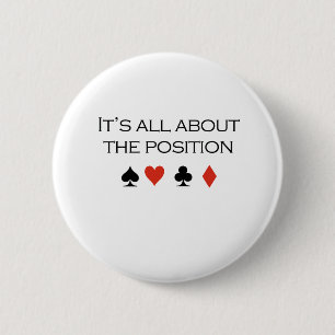 Badge Rond 5 Cm Il est tout au sujet du T-shirt de position