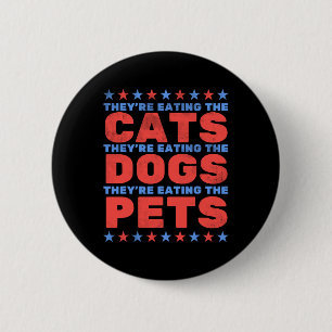 Badge Rond 5 Cm Ils mangent les chiens