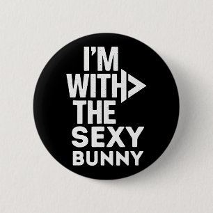 Badge Rond 5 Cm Je suis avec les couples en costume de lapin Y