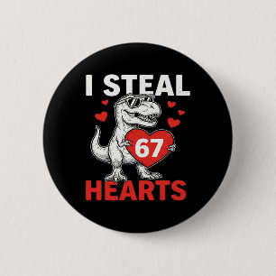Badge Rond 5 Cm Je vole des cœurs 67 Saint-Valentin 67 Meme 6 7 T-