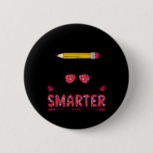Badge Rond 5 Cm Jours Filles plus intelligentes Messy Bun Cheveux