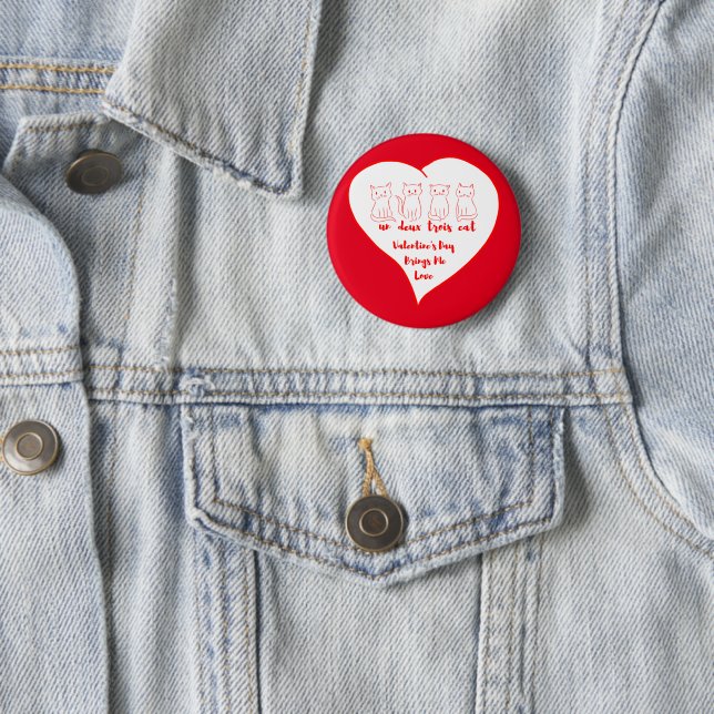 Badge Rond 5 Cm Kitty de la Saint-Valentin - Un Deux Trois Cat (En situation)
