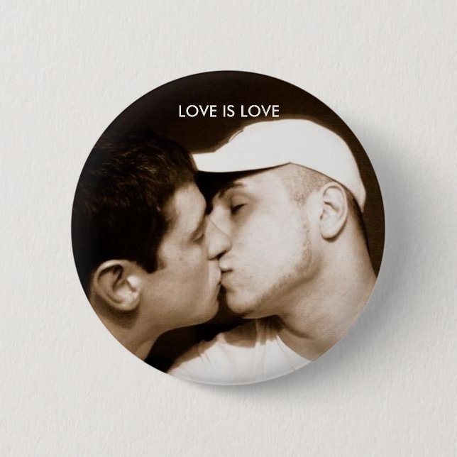 Badge Rond 5 Cm L'amour est bouton d'amour (Devant)