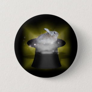 Badge Rond 5 Cm Lapin dans le Casquette magique