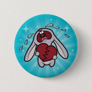 Badge Rond 5 Cm Lapin Hearted cassé avec le bouton bleu de rayon
