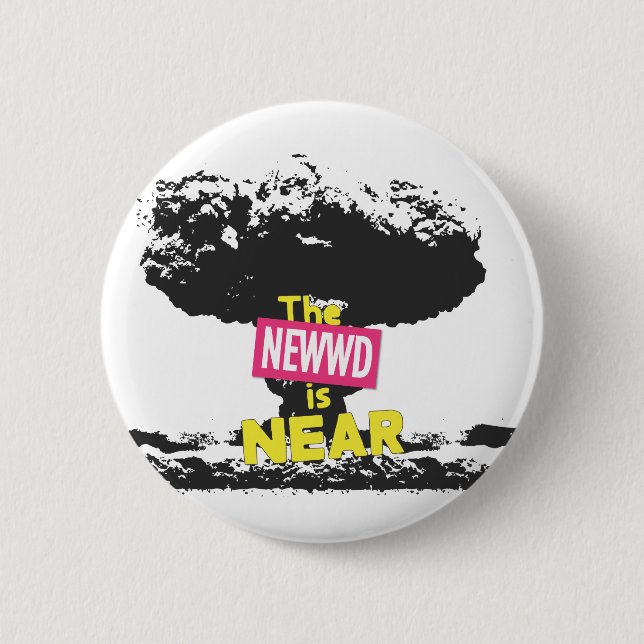 Badge Rond 5 Cm Le Newwd est bouton proche (Devant)