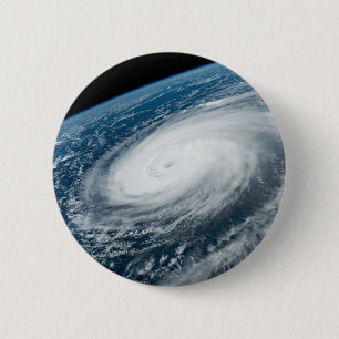 Badge Rond 5 Cm Le typhon Hinnamnor.