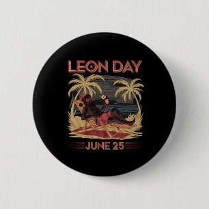 Badge Rond 5 Cm Leon Day 25 Juin Père Noël Beach 6 Mois À Noël