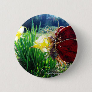 Badge Rond 5 Cm Les fées dans les jonquilles