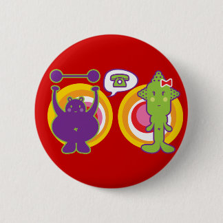 Badge Rond 5 Cm M. Purple & Miss Green Cute Caractère de dessin an