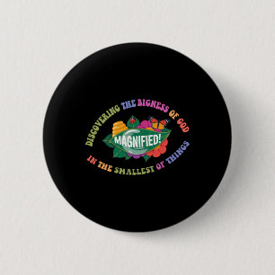 Badge Rond 5 Cm Magnifié Découverte de la grandeur de Dieu Vbs 202