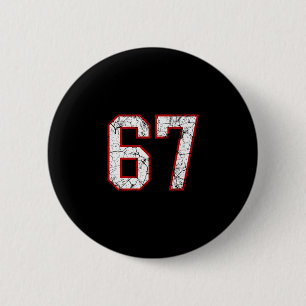 Badge Rond 5 Cm Maillot de sport blanc et rouge numéro 67 uniforme