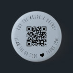 Badge Rond 5 Cm Minimaliste Acheter L'Épouse A Boire Code QR Bouto<br><div class="desc">Design moderne et élégant imprimé Minimaliste Acheter L'Épouse A Drink QR Code bouton qui peut être customisé avec votre texte. Cliquez sur le bouton "Customiser" et utilisez notre outil de conception pour modifier ce modèle. Découvrez le magasin Graphic Art Design pour d'autres produits qui correspondent à ce design !</div>
