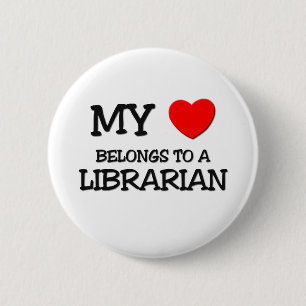 Badge Rond 5 Cm Mon coeur appartient à un BIBLIOTHÉCAIRE