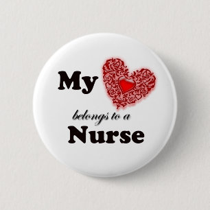 Badge Rond 5 Cm Mon coeur appartient à une infirmière