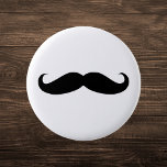 Badge Rond 5 Cm Mustache noire classique<br><div class="desc">Appréciez une touche de charme fantaisiste avec ce bouton classique de Moustache noire. Parfait pour ajouter un accent ludique à vos tenues, sacs ou casquettes, ce bouton présente un design simple mais iconique de moustache noire. Que vous soyez amateur de moustaches, que vous assistiez à une fête à thème ou...</div>