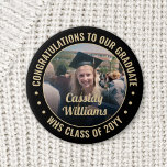 Badge Rond 5 Cm N'importe quel texte Graduation Photo Elegant Noir<br><div class="desc">Dites félicitations et montrez votre fierté pour le diplômé avec des boutons photo/badges customisés cool. (CONSEIL EN MATIÈRE DE PLACEMENT D'IMAGE : Une façon simple de centrer une photo exactement comment vous voulez est de la rogner avant de la télécharger sur le site Zazzle.) Tout le texte est simple à...</div>