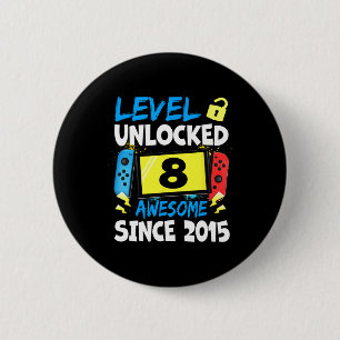 Badge Rond 5 Cm Niveau 8 de garçon d'anniversaire débloqué Incroya