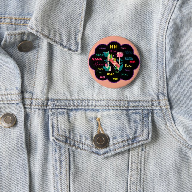 Badge Rond 5 Cm Nom initial floral de Nana (En situation)