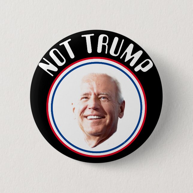 BADGE ROND 5 CM NOT TRUMP (Devant)