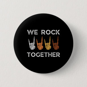 Badge Rond 5 Cm Nous Rock Ensemble Mains de Squelette Rock Drôle d