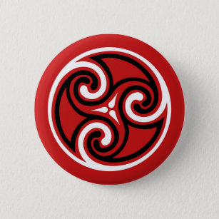 Badge Rond 5 Cm Ornement de Triskele celtique, rouge, noir et blan
