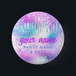 Badge Rond 5 Cm Parties scintillant holographique Lecteurs violet<br><div class="desc">Personnalisez facilement ce mignon Holographic Parties scintillant Drips Pastel Unicorn party Nom bouton avec nom, profession et logo de l'entreprise. Un design d'affaires coloré et mignon dans des couleurs pastel arc-en-ciel irisé bébé entièrement personnalisable, des polices de calligraphie script élégantes et un look professionnel et clair. Le bouton holographique de...</div>
