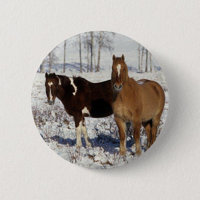 Badge Rond 5 Cm Peignez les chevaux dans la neige (Devant)