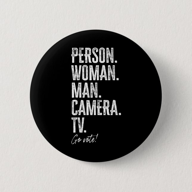 Badge Rond 5 Cm Person. Woman. Man. Camera. Tv. Go Vote Anti Trump (Devant)