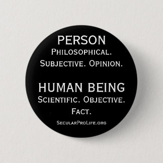 Badge Rond 5 Cm Personne contre l'être humain
