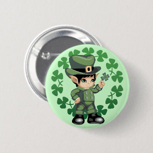 Badge Rond 5 Cm Petit lutin avec des shamrocks