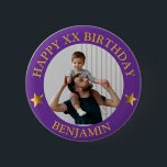 Badge Rond 5 Cm Photo et âge d'anniversaire de l'or personnalisé<br><div class="desc">Photo d'anniversaire et nom d'âge personnalisés</div>