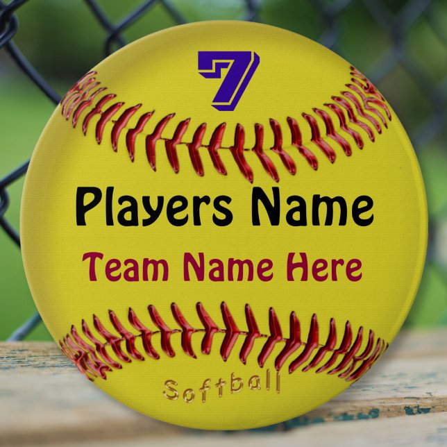 Badge Rond 5 Cm Pins de softball PERSONNALISÉS, NOMBRE, NOM et ÉQU (Cheap Personalized, softball themed party favors. Softball Pins. Cheap softball team gifts. Yellow.)