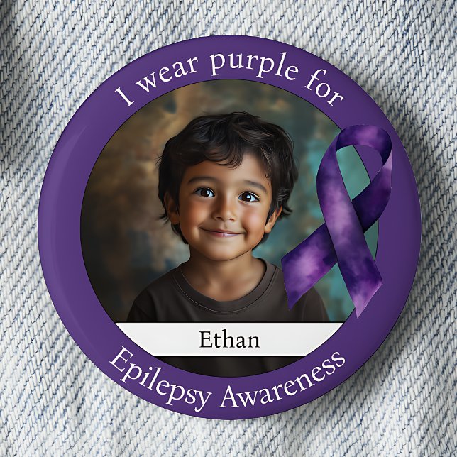 Badge Rond 5 Cm Portez du violet pour la photo de sensibilisation  (I wear purple for Epilepsy Awareness purple ribbon photo pinback button.)