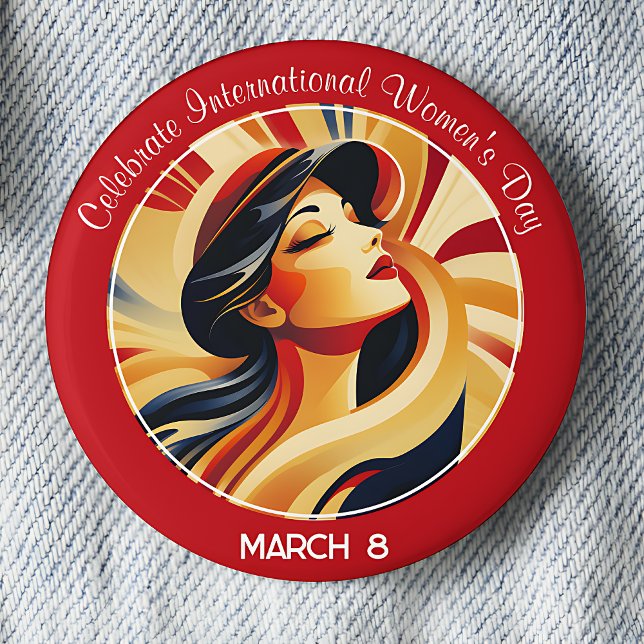 Badge Rond 5 Cm Red Retro célèbre la Journée internationale de la  (Red Retro Celebrate International Women's Day March 8 pinback button.)