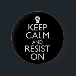 Badge Rond 5 Cm Restez Calme Et Résiste<br><div class="desc">Grand accessoire politique si vous allez voter bleu dans les Midterms 2022 ou l'élection présidentielle de 2024, et se soucier des droits de vote. Si vous suivez la politique et les événements actuels, vous vous inquiétez pour l'avenir de la démocratie, et vous voulez lutter contre la suppression des électeurs, ce...</div>