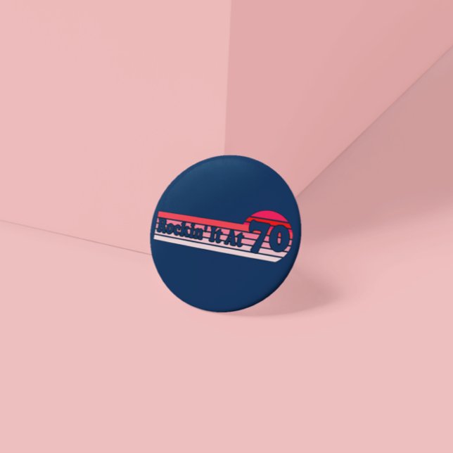 Badge Rond 5 Cm Retro 70 et Fière insigne de coucher de soleil Vin (Créateur téléchargé)