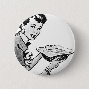 Badge Rond 5 Cm Rétro femme avec le plat cuisiné à la maison