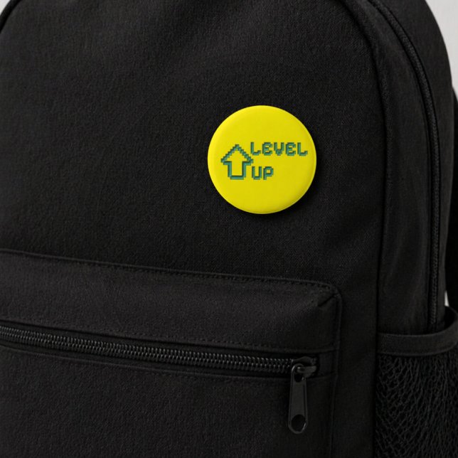 Badge Rond 5 Cm Retro Pixel Art Level Up Pin Button (Créateur téléchargé)