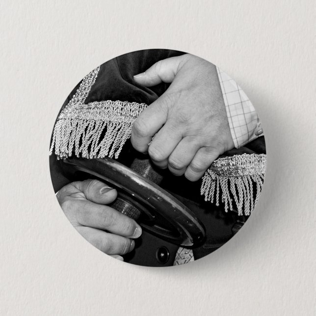 Badge Rond 5 Cm Rouleaux sacrés (Devant)