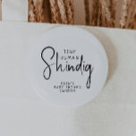 Badge Rond 5 Cm Simple moderne Neutral Minuscule shindig humain<br><div class="desc">Célébrez votre petit avec notre petit bouton humain neutre et simple, doté d'un design minimaliste noir et blanc moderne et joli. Avec son esthétique propre et d'inspiration boho, l'atmosphère contemporaine et neutre pour le genre est parfaite pour accueillir un bébé garçon ou une fille en toute saison, qu'il s'agisse de...</div>