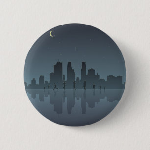 Badge Rond 5 Cm Skyline nocturne et silhouettes