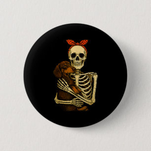 Badge Rond 5 Cm Squelette tenant un chien teckel Halloween drôle e