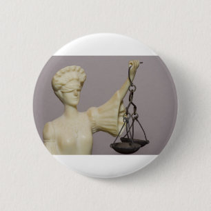 Badge Rond 5 Cm Statue de la déesse Themis