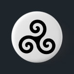 Badge Rond 5 Cm Symbole de Triskelion de Celtic<br><div class="desc">La terre de symbolisation de symbole noir de triskelion,  l'eau et ciel ou le soleil,  la vie après la mort et la réincarnation</div>