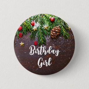 Badge Rond 5 Cm Table de Noël rustique avec pin et neige Anniversa