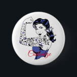 Badge Rond 5 Cm Tattoo Girl Arm Up Thunder_Cove<br><div class="desc">brunette tatouée montrant le bras encré en faisant un muscle bicep,  personnaliser ou personnaliser en changeant de nom</div>