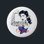 Badge Rond 5 Cm Tattoo Girl Arm Up Thunder_Cove<br><div class="desc">brunette tatouée montrant le bras encré en faisant un muscle bicep,  personnaliser ou personnaliser en changeant de nom</div>