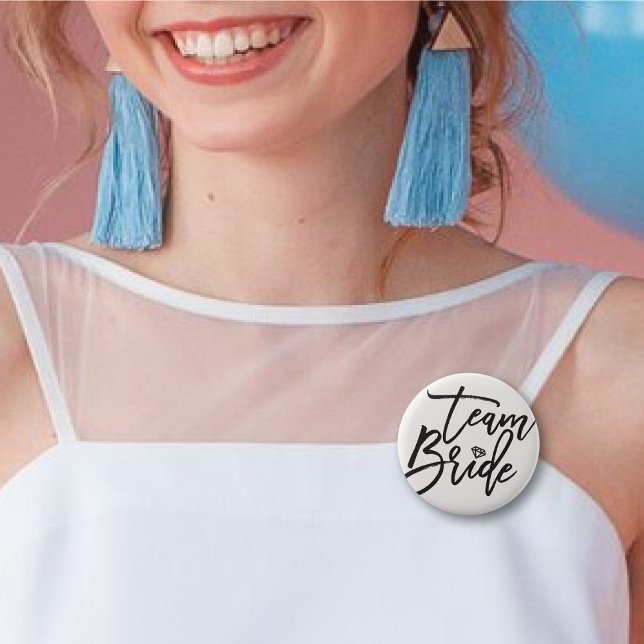Badge Rond 5 Cm TEAM BRIDE Diamond Bride Party Mariage élégant (TEAM BRIDE Diamond Chic Black Brush Script Wedding Bridal Party Pinback Button @ fatfatin_blue_knot)